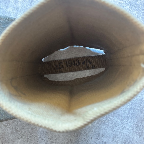 Ww2? Military issue canteen - Picture 3 of 10